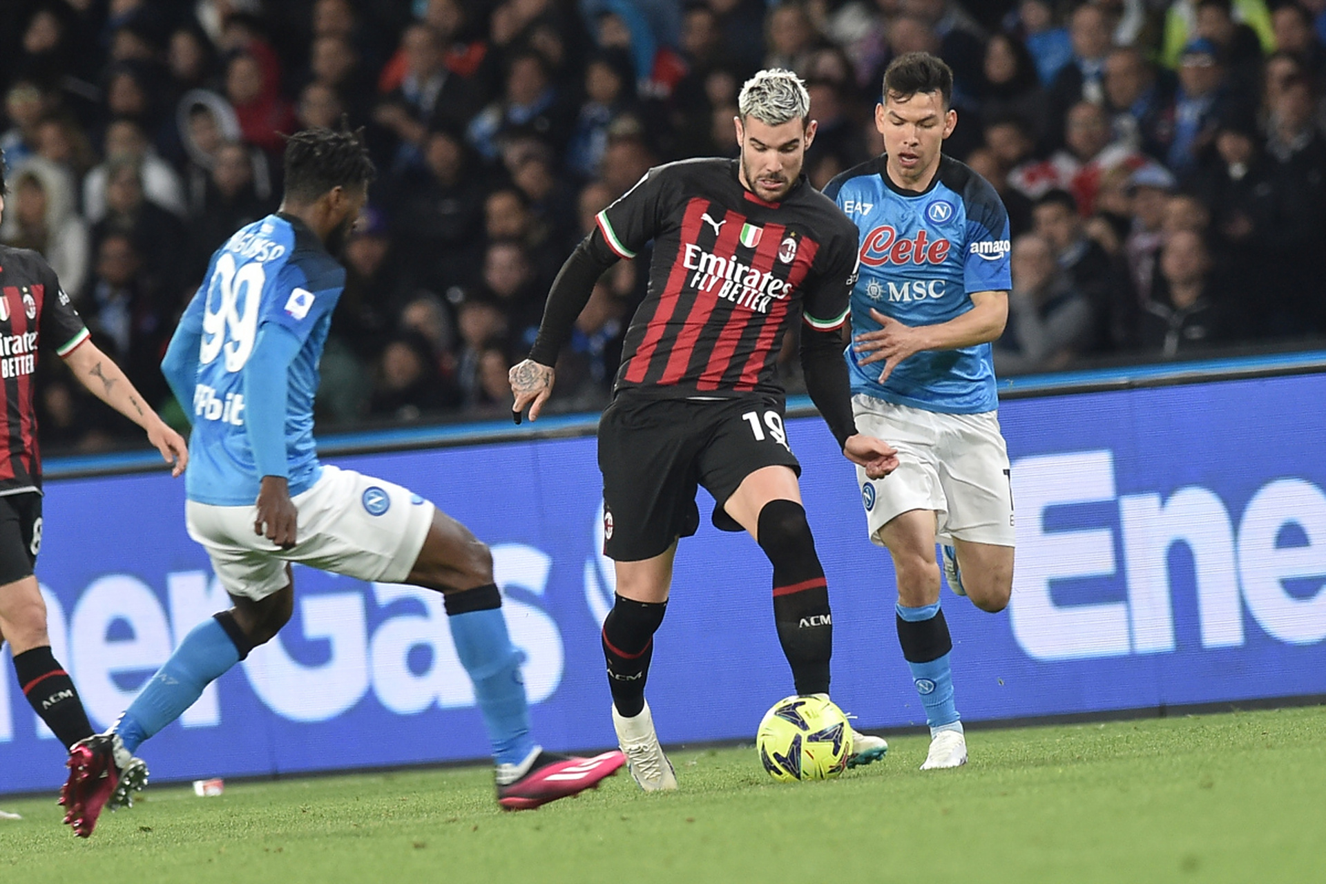 包含AC米兰期待取胜,晋级欧冠四强关键比赛的词条 包含AC米兰期待取胜,晋级欧冠四强关键比赛的词条