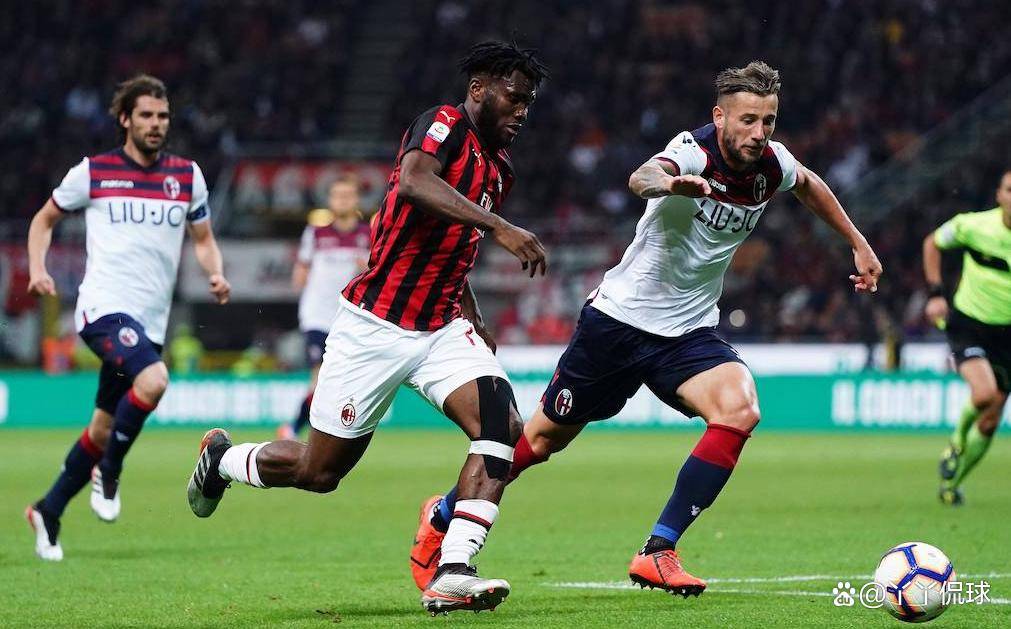 关于AC米兰击败劲敌稳坐榜首,欧冠路越行越远的信息 关于AC米兰击败劲敌稳坐榜首,欧冠路越行越远的信息