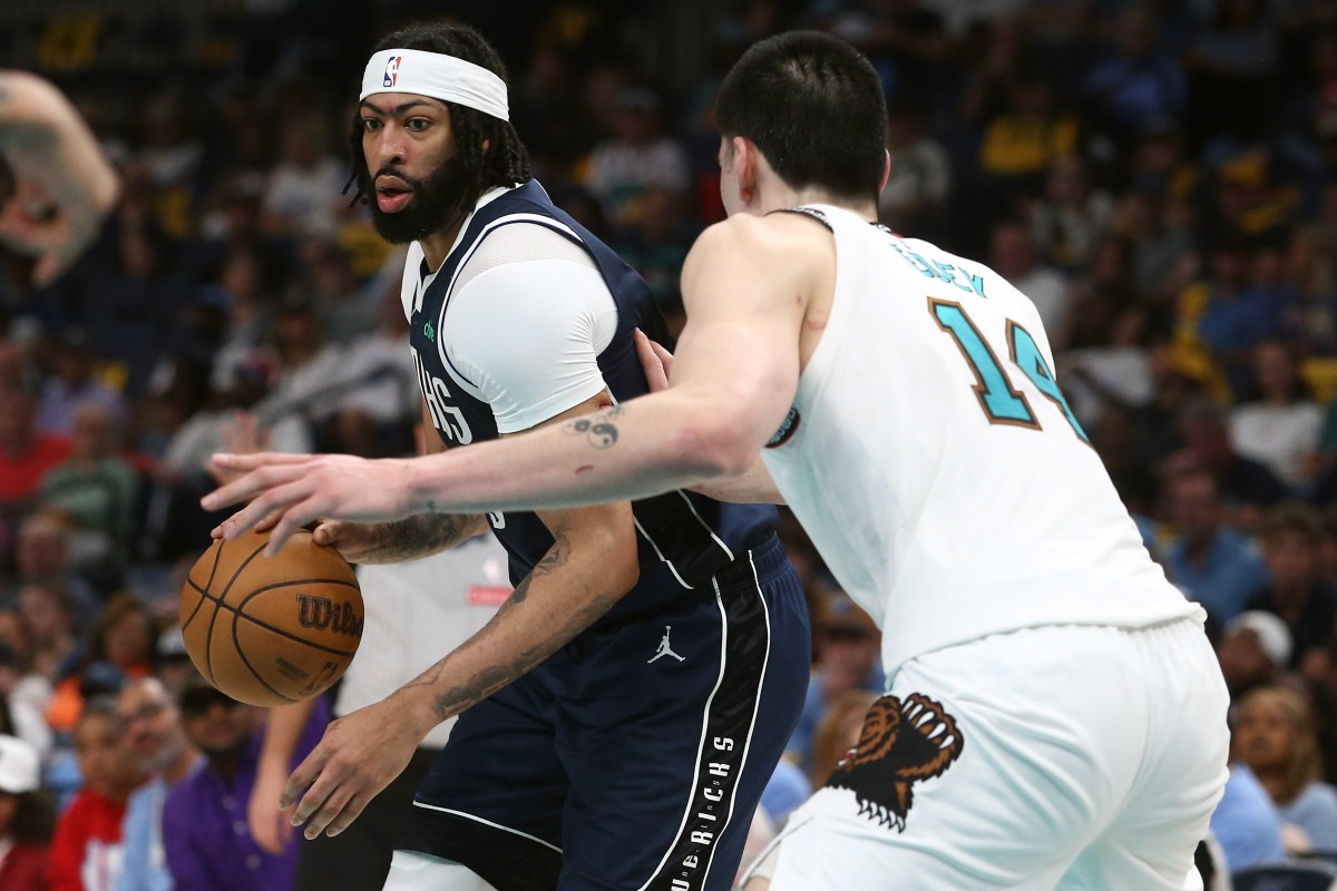 关于独行侠迎战灰熊,神奇逆转取得关键胜利的信息 关于独行侠迎战灰熊,神奇逆转取得关键胜利的信息