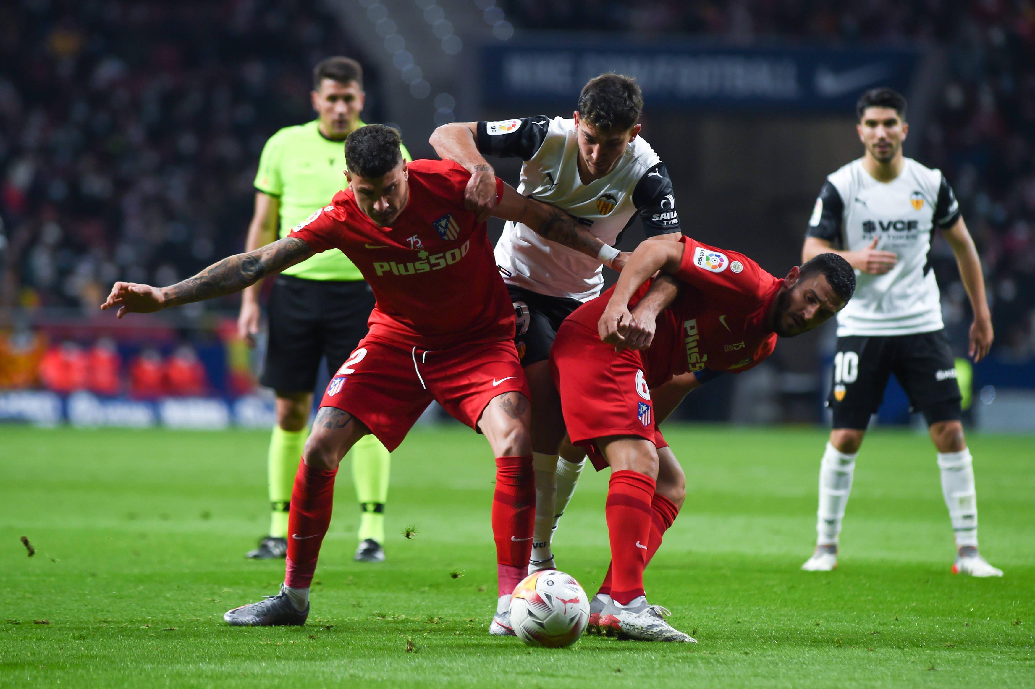 精彩纷呈比赛不断,西甲赛事竞争激烈 精彩纷呈比赛不断,西甲赛事竞争激烈