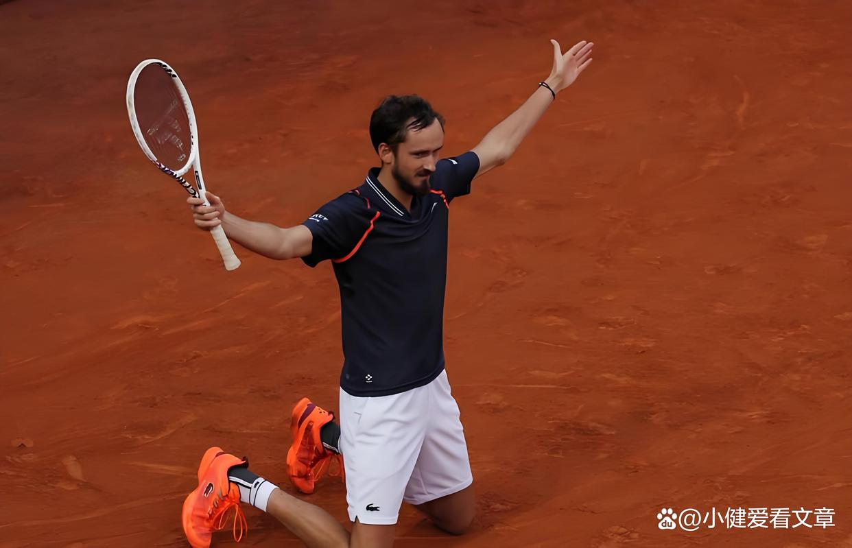 年终总决赛绝杀法网，梅德韦杰夫刷新纪录