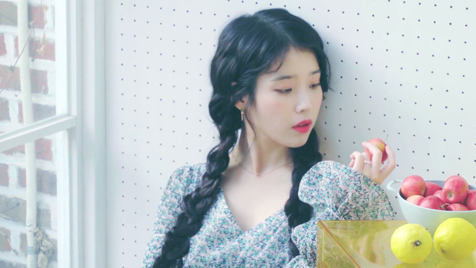 孤胆破阵!独行侠关键战绝境突围广厦,武切维奇奉上中锋技艺完美范本