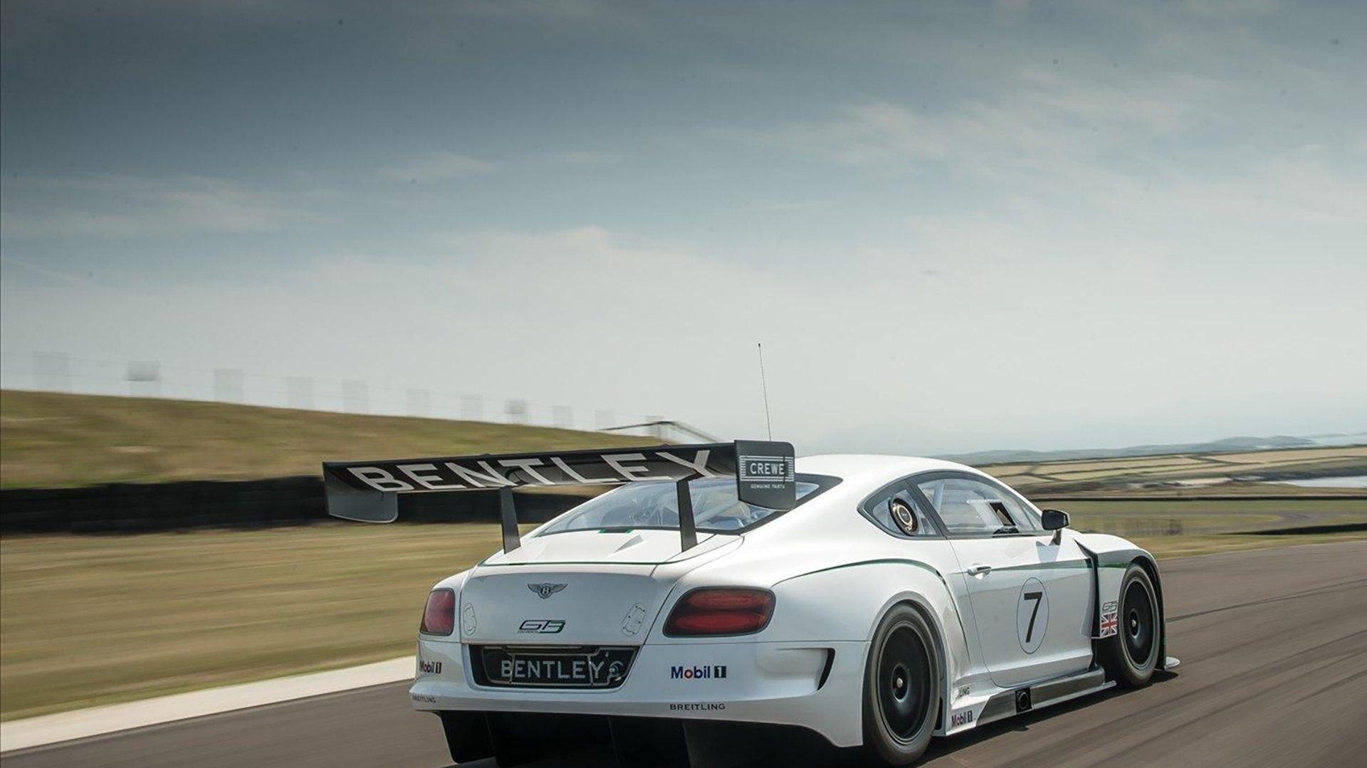 引擎轰鸣，当爵士的涡轮增压遇上勒布朗的V12霸权