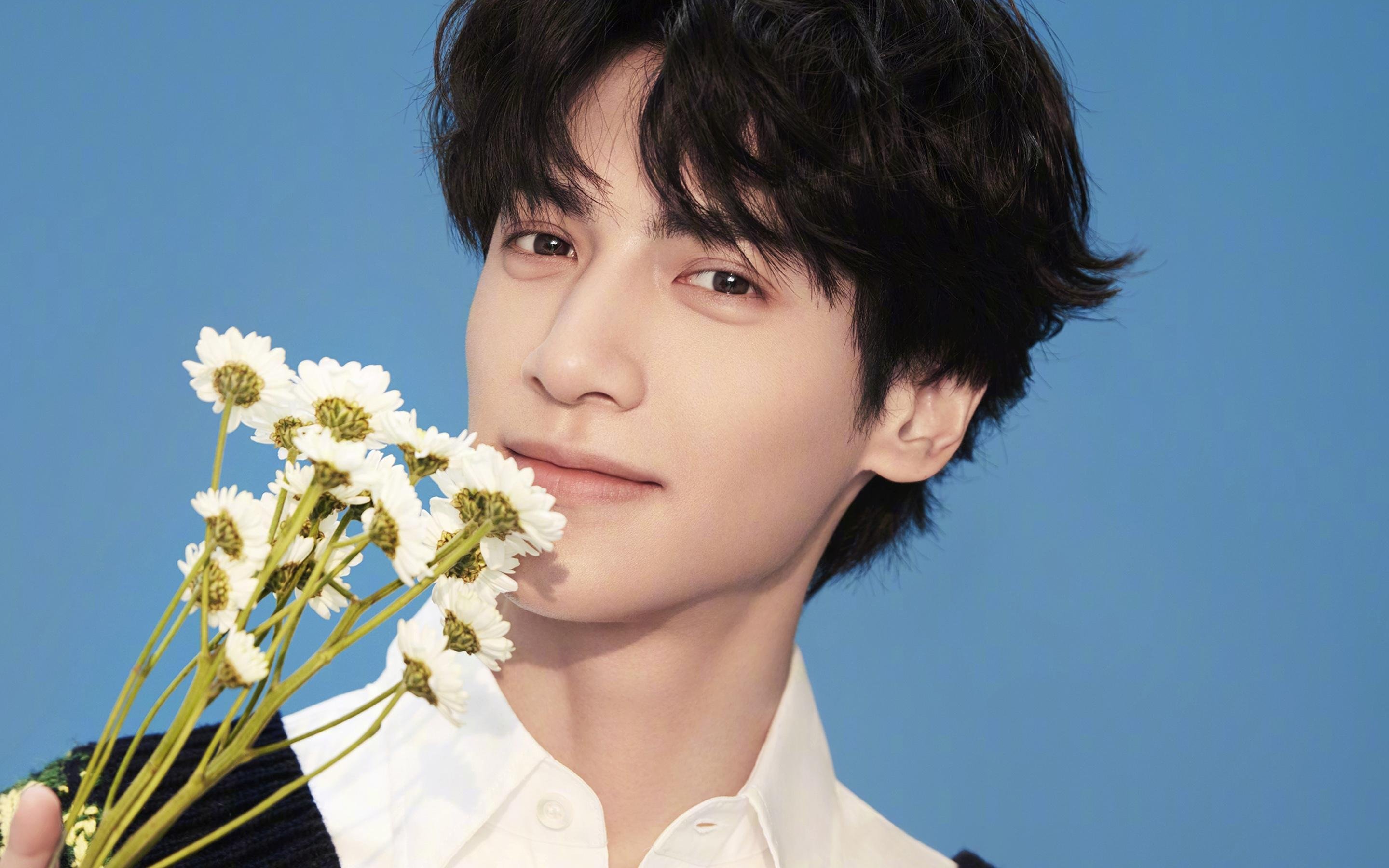 东方锁链,布克窒息式防守导演广东跨联赛神话