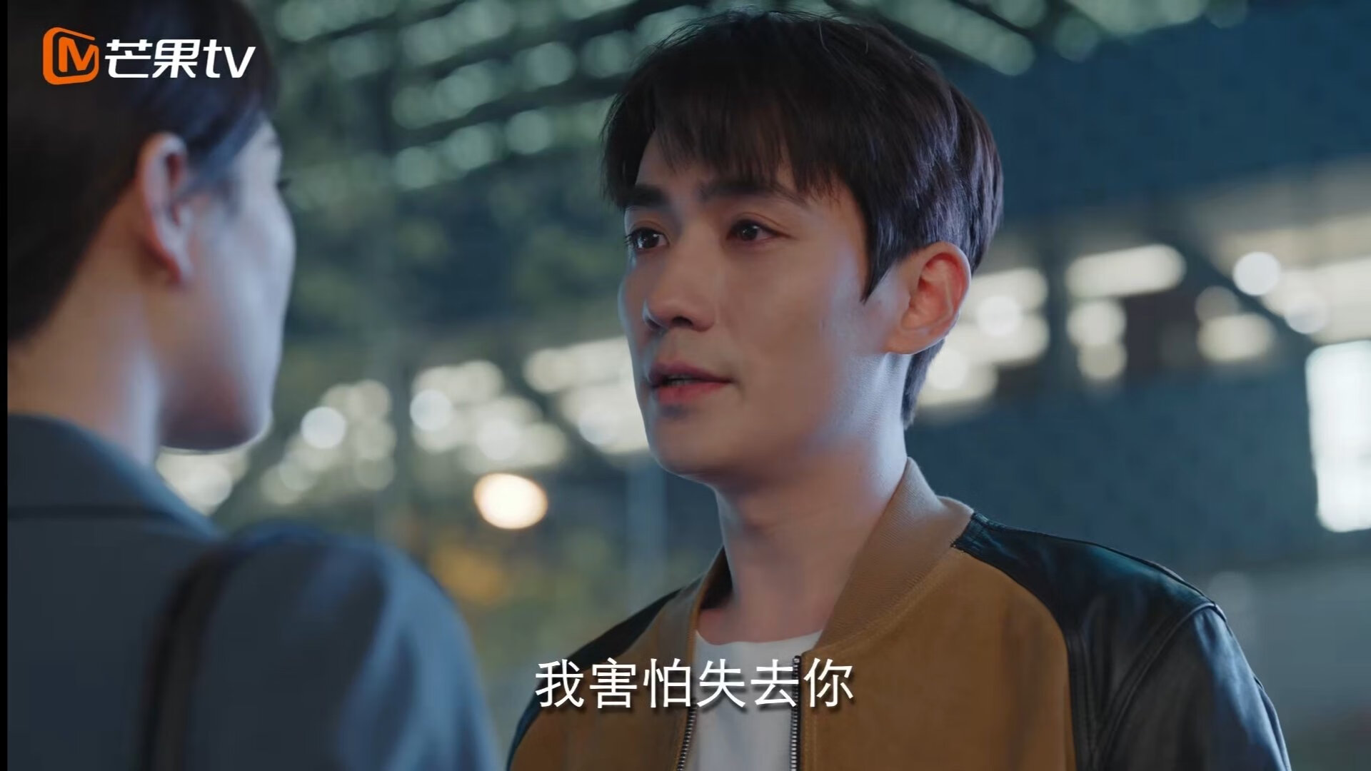 雷霆万钧—西亚卡姆压哨绝杀尼克斯，一夜之间成为雷霆新关键先生